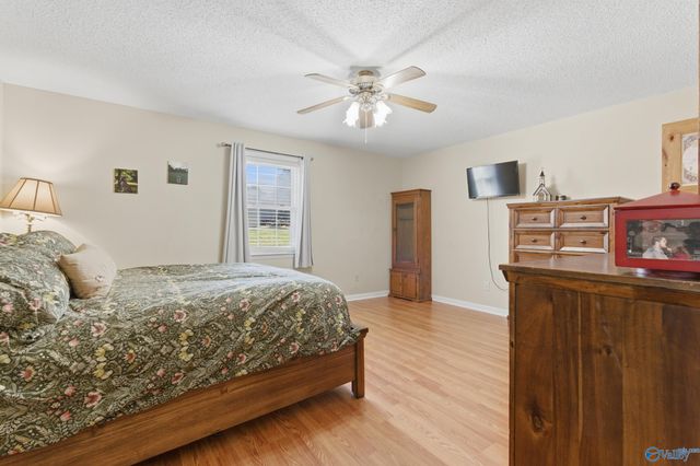 2679 Old Big Cove Road, Owens Cross Roads, AL 35763