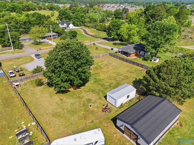 2679 Old Big Cove Road, Owens Cross Roads, AL 35763