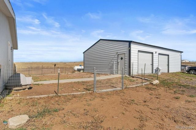 54435 County Road 21, Carr, CO 80612