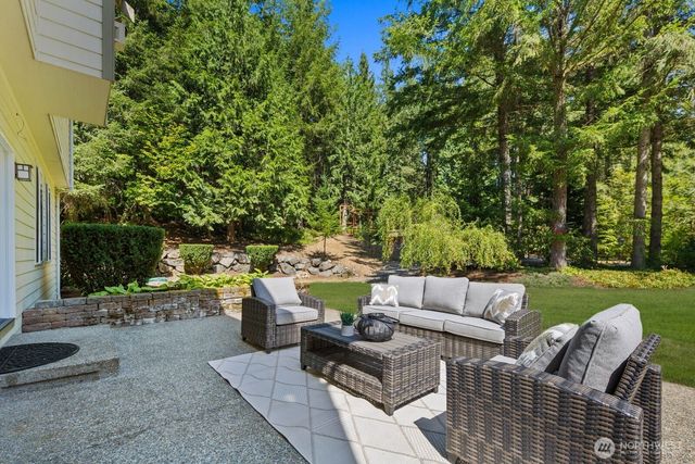 27728 SE 268th St, Ravensdale, WA 98051