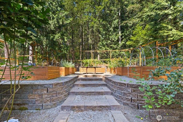 27728 SE 268th St, Ravensdale, WA 98051