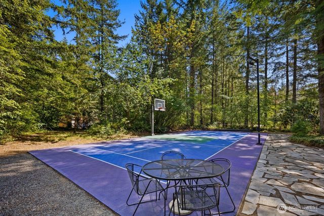 27728 SE 268th St, Ravensdale, WA 98051
