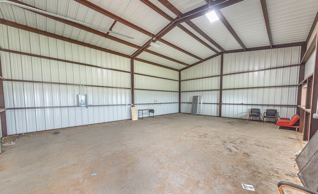 19108 County Rd 2240, Lubbock, TX 79423