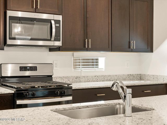 6769 E Via Del Cantillo, Tucson, AZ 85756