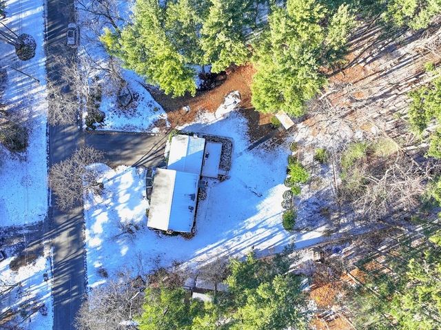 40 Maureen Drive, Tewksbury, MA 01876