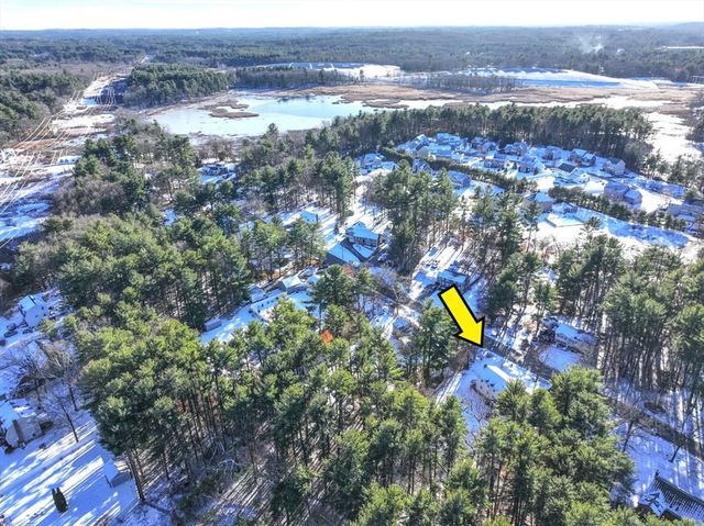 40 Maureen Drive, Tewksbury, MA 01876