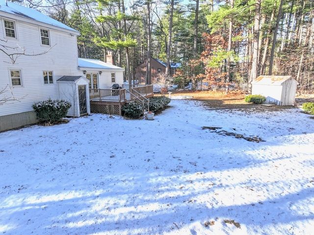 40 Maureen Drive, Tewksbury, MA 01876