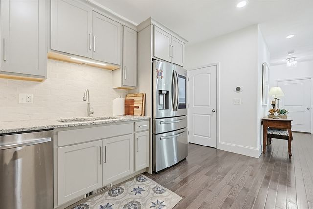 27 Cleary Cir 27, Norfolk, MA 02056