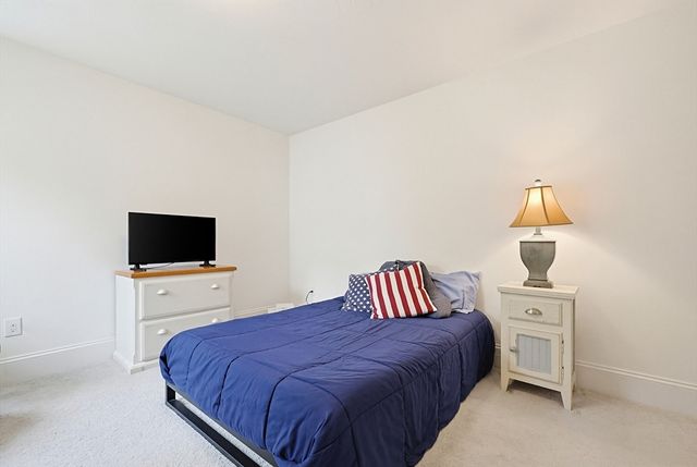 27 Cleary Cir 27, Norfolk, MA 02056