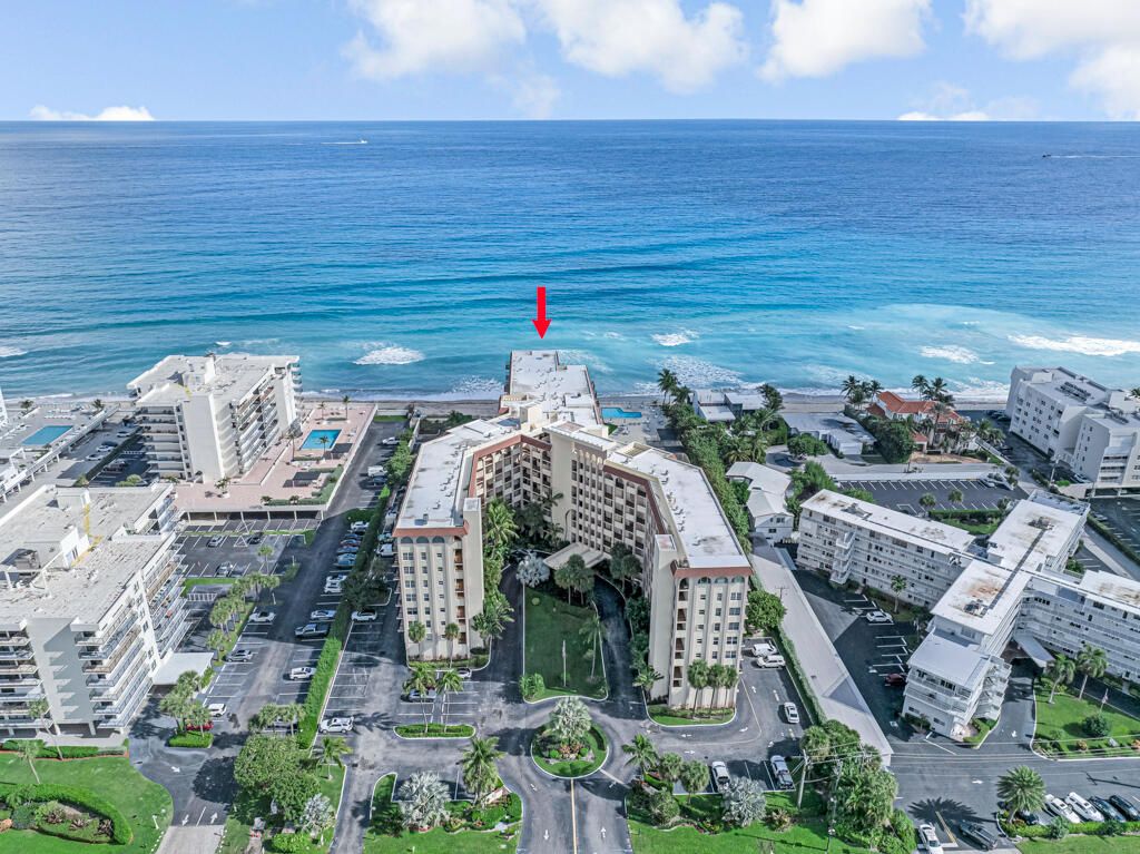 Image 46 of property listing at 3475 S Ocean Boulevard 2130, Palm Beach, FL 33480