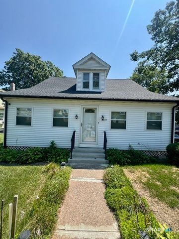 11 Bliss Street, East Hartford, CT 06108