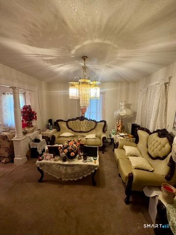 11 Bliss Street, East Hartford, CT 06108
