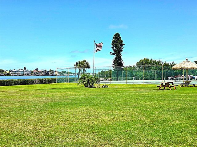 12760 INDIAN ROCKS ROAD 578, Largo, FL 33774