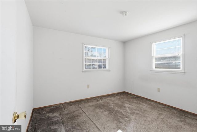 13010 KERRYDALE RD, Woodbridge, VA 22193