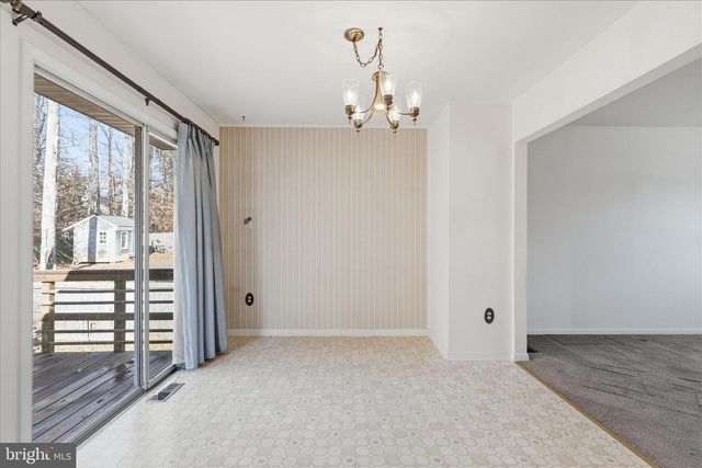 13010 KERRYDALE RD, Woodbridge, VA 22193