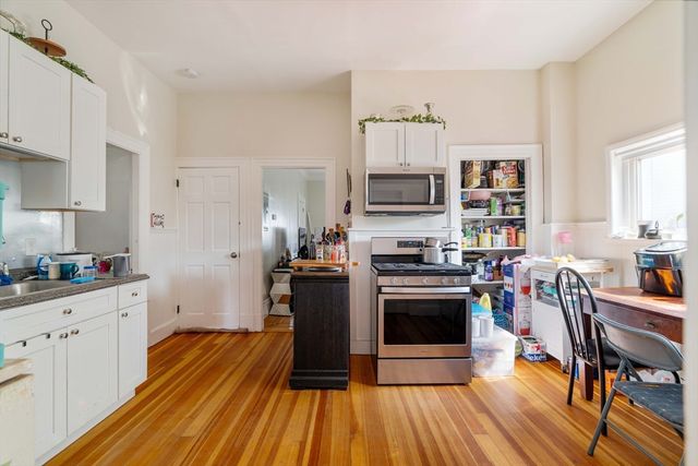7 Carmel Street, Chelsea, MA 02150