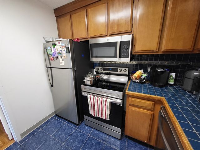 111 Perkins St. 124, Boston, MA 02130