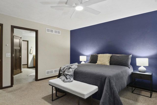 5 Cedarberry Circle, Verona, WI 53593