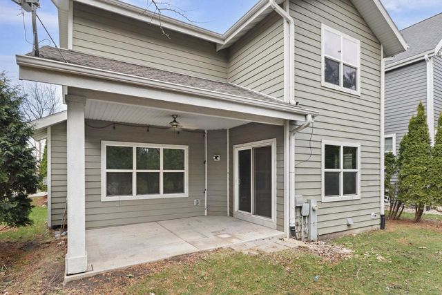 5 Cedarberry Circle, Verona, WI 53593