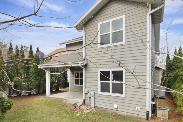 5 Cedarberry Circle, Verona, WI 53593