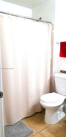 15300 SW 106th Ter 506, Miami, FL 33196