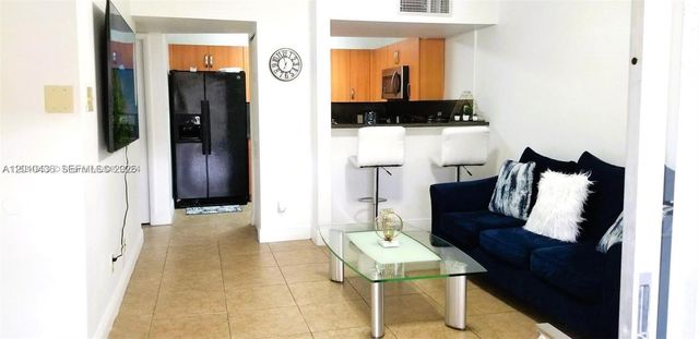 15300 SW 106th Ter 506, Miami, FL 33196