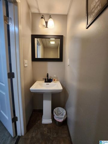 1544 W BAYONNE DRIVE, Birmingham, AL 35214