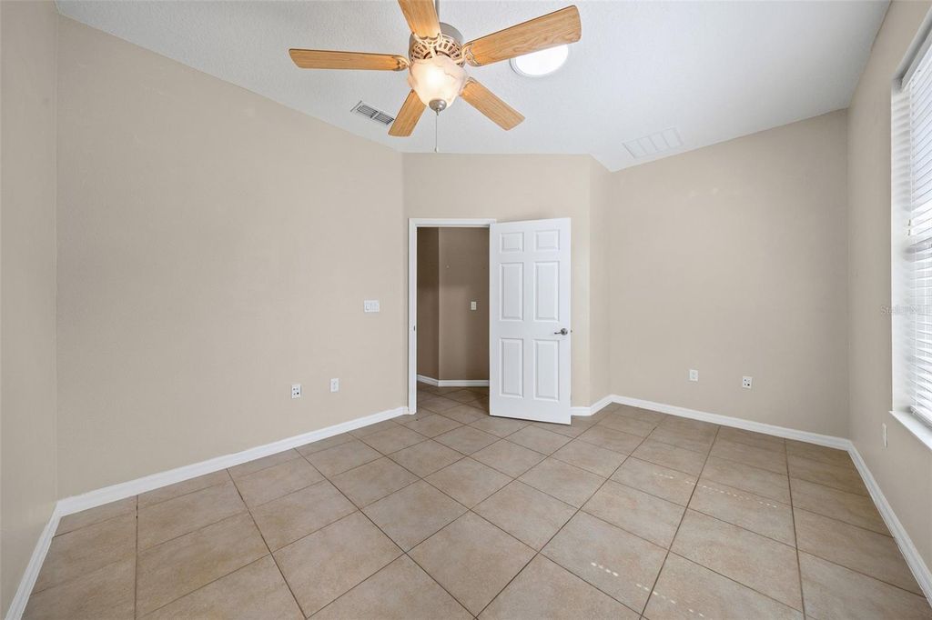 Image 18 of property listing at 8713 SW 83RD COURT ROAD, Ocala, FL 34481