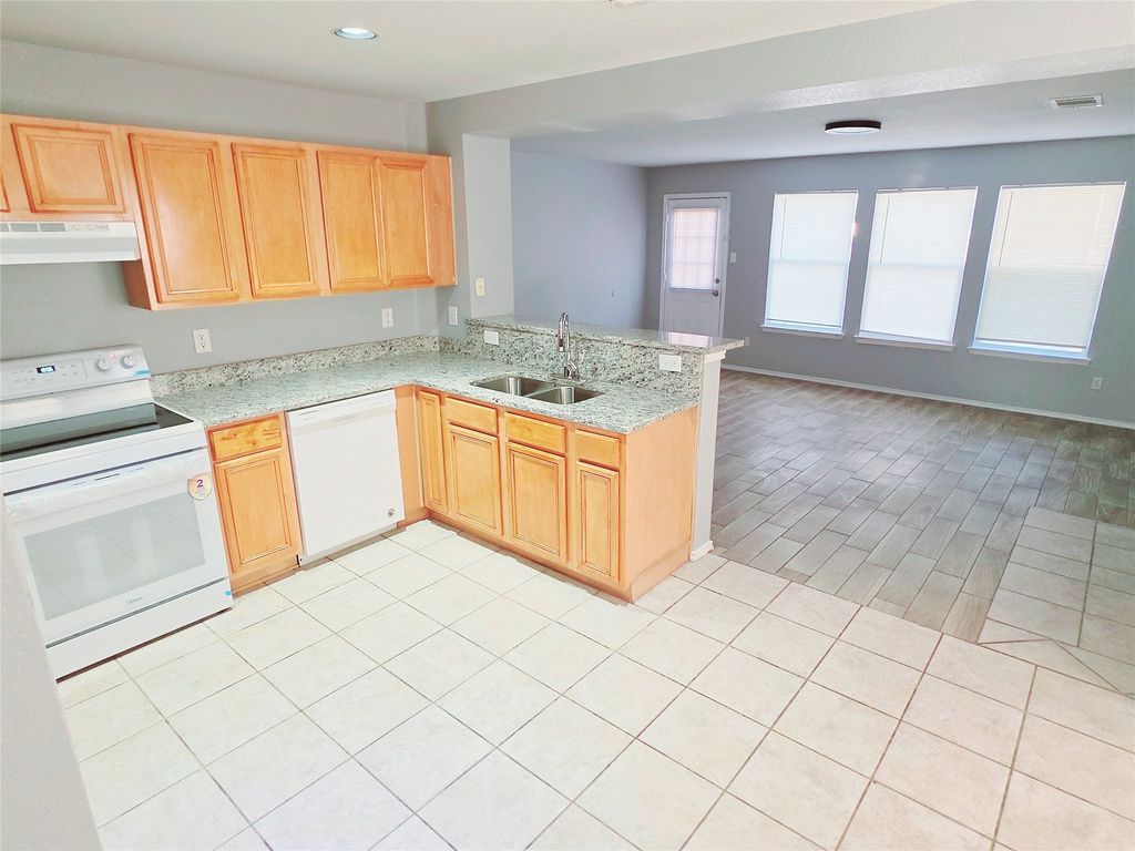 1336 Falcon Trail, Cedar Hill, TX 75104 — photo 3