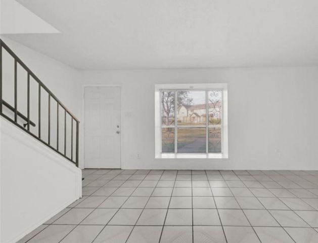 13517 Castilian Drive 1, Houston, TX 77015