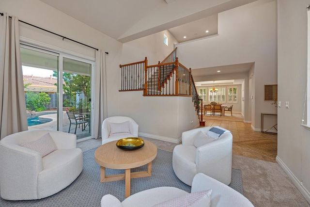 4715 Salem Way, Carmichael, CA 95608