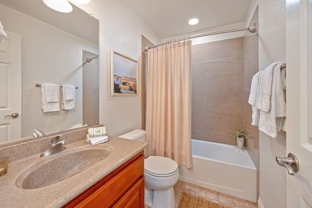 4715 Salem Way, Carmichael, CA 95608