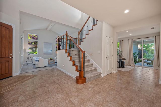 4715 Salem Way, Carmichael, CA 95608
