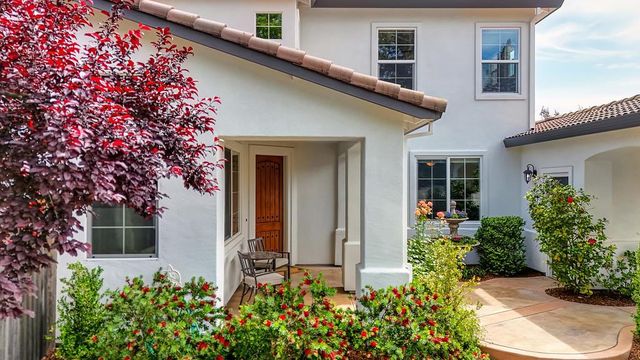 4715 Salem Way, Carmichael, CA 95608
