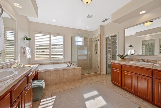 4715 Salem Way, Carmichael, CA 95608