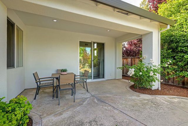 4715 Salem Way, Carmichael, CA 95608
