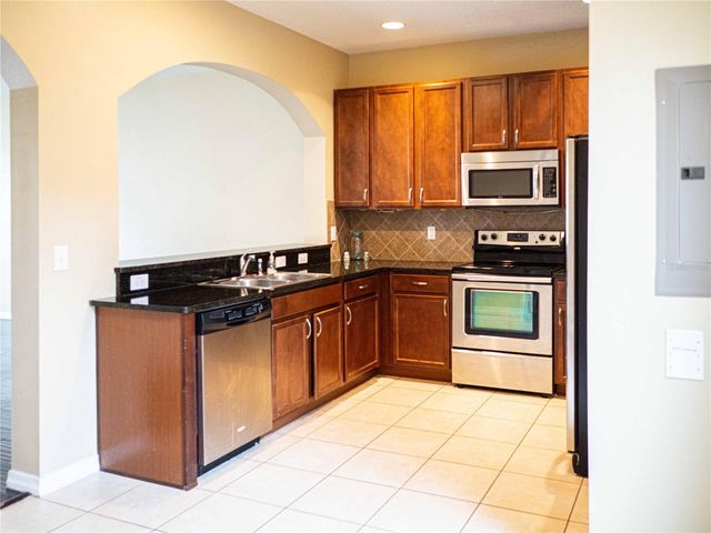 12636 CARLBY CIRCLE, Tampa, FL 33626