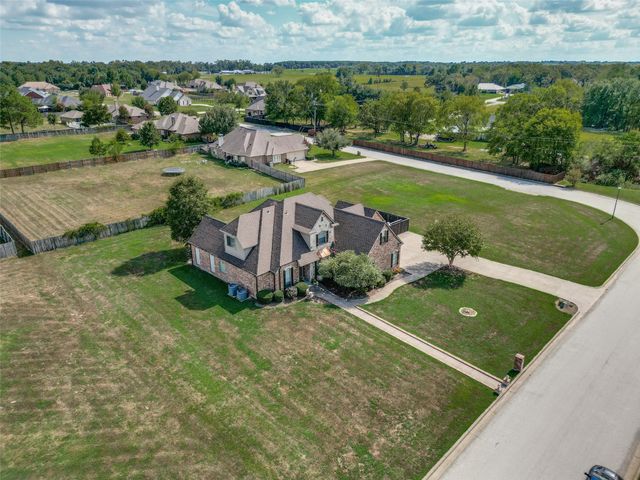 336 Maggie Street, Canton, TX 75103