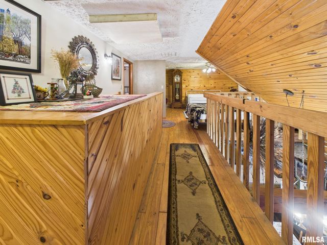 14138 Boyscout Trail, Petersburg, IL 62675