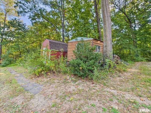 14138 Boyscout Trail, Petersburg, IL 62675