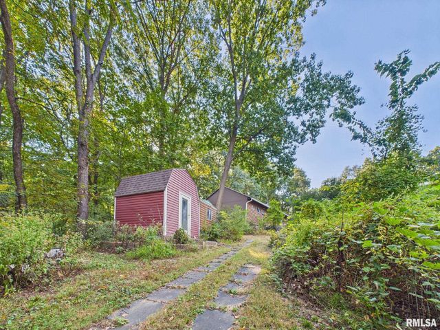 14138 Boyscout Trail, Petersburg, IL 62675