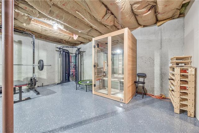 2844 W 143RD Terrace, Leawood, KS 66224