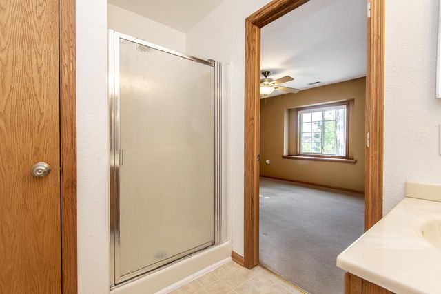 1301 College AVENUE #5F, South Milwaukee, WI 53172