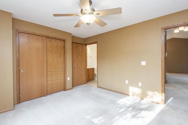 1301 College AVENUE #5F, South Milwaukee, WI 53172