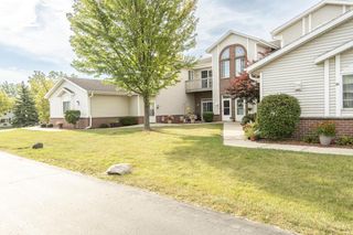 1301 College AVENUE #5F, South Milwaukee, WI 53172