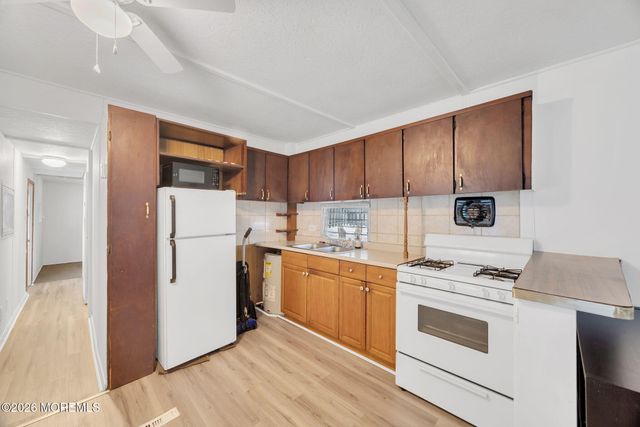 71 Locust Grove, Hazlet, NJ 07730