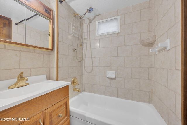 71 Locust Grove, Hazlet, NJ 07730