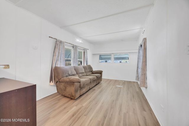 71 Locust Grove, Hazlet, NJ 07730