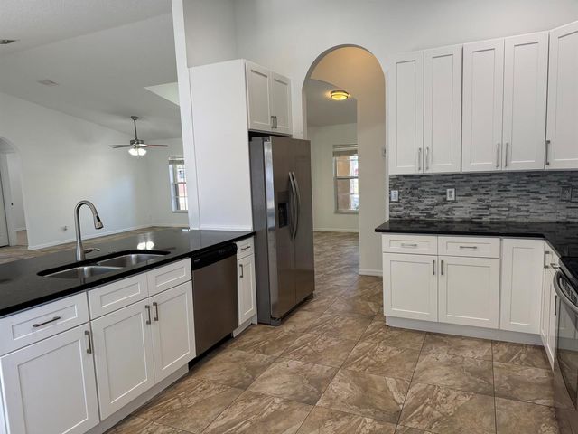 1538 SW Calmar Avenue, Port St. Lucie, FL 34953