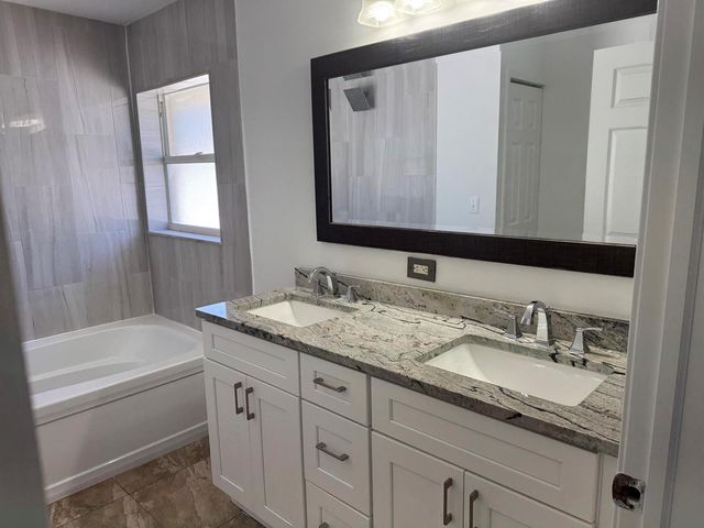 1538 SW Calmar Avenue, Port St. Lucie, FL 34953